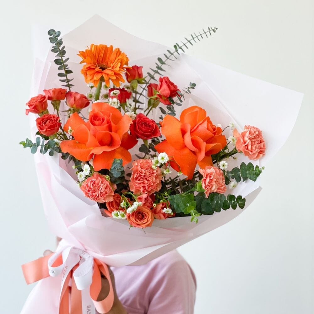 Bittersweet roses bouquet