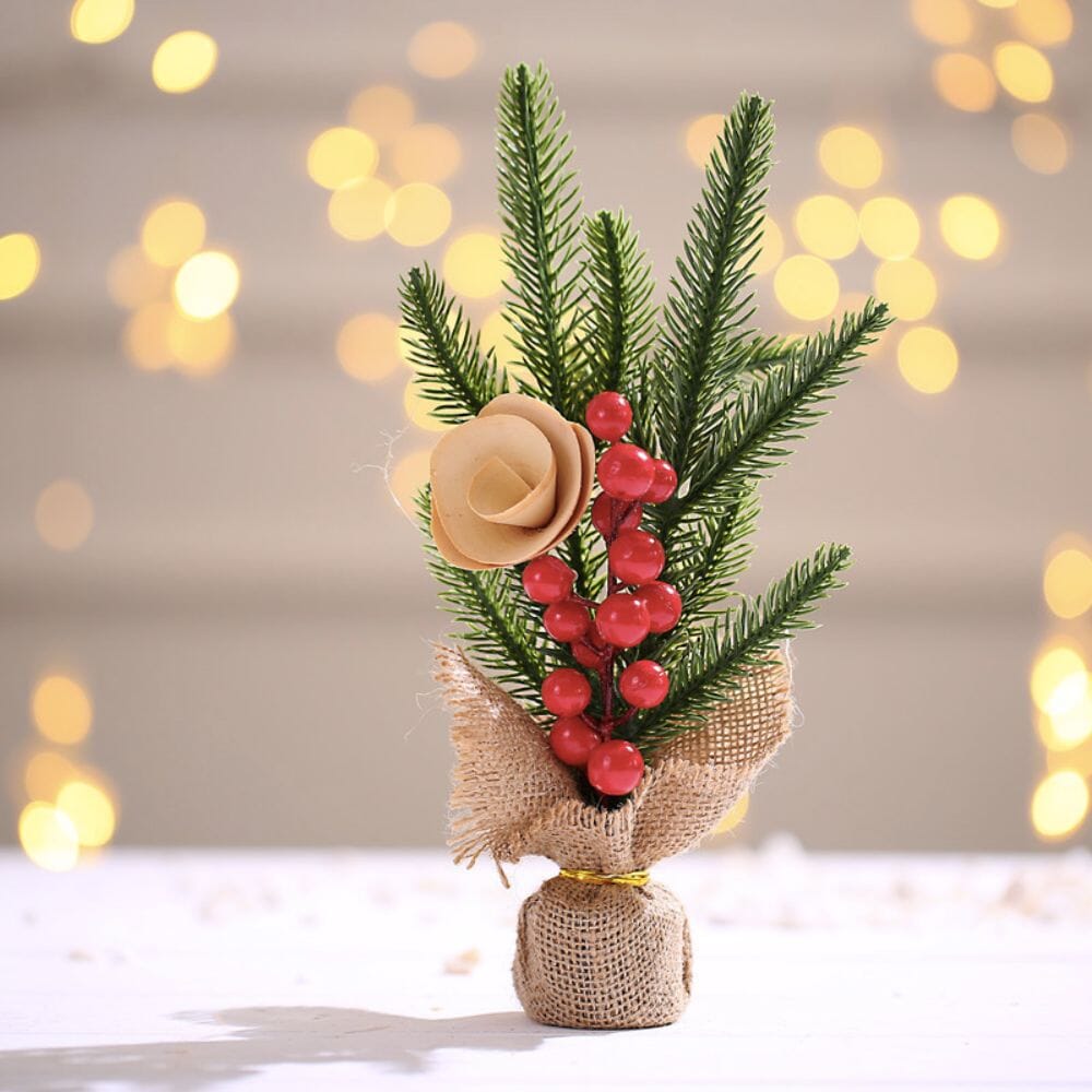 Pine leaf red fruit Christmas tree